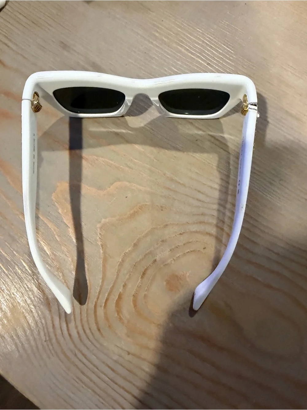 Gucci Cat Eye-Frame Sunglasses - White White Grey - NEW